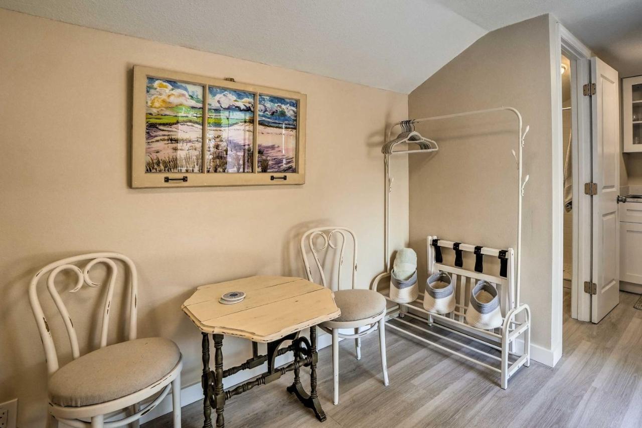 Tropical Palm Harbor Studio Walk To Gulf! Экстерьер фото